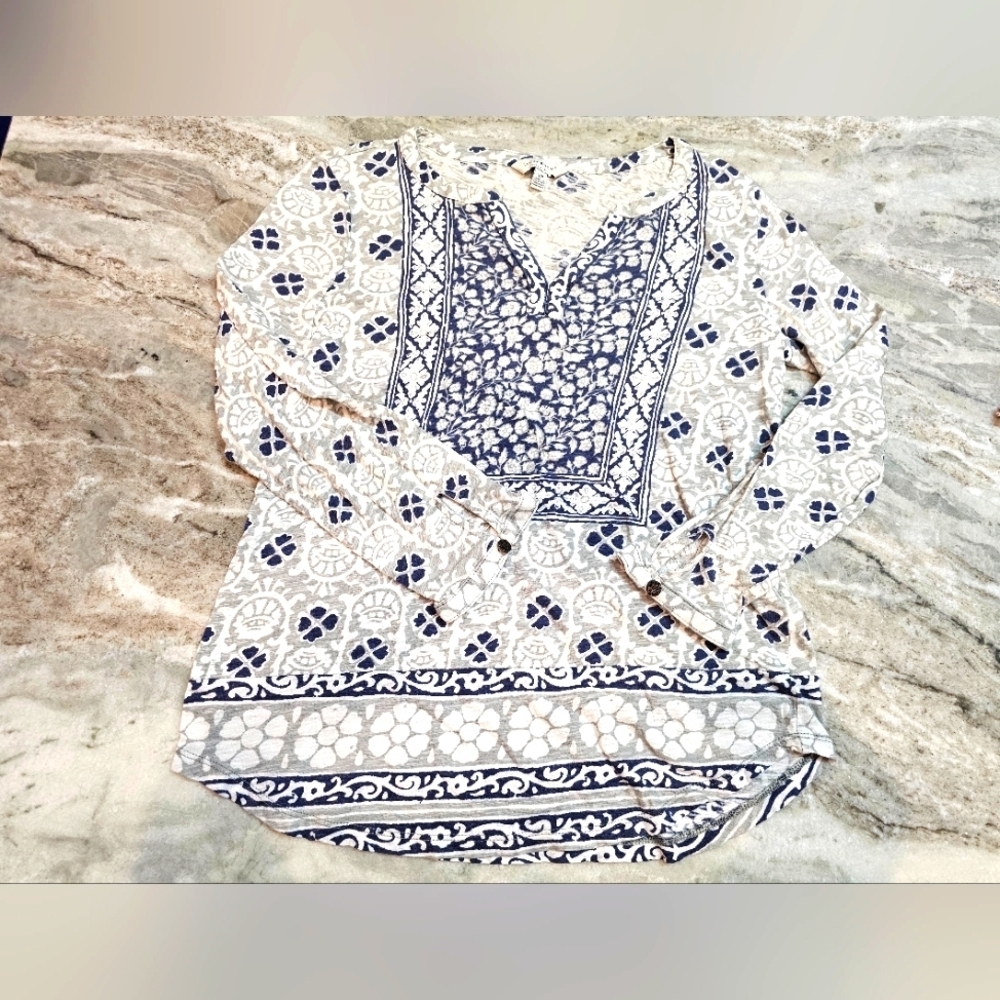 Lucky Brand Small Boho Print Blouse – Blue White Floral Cotton Modal Top